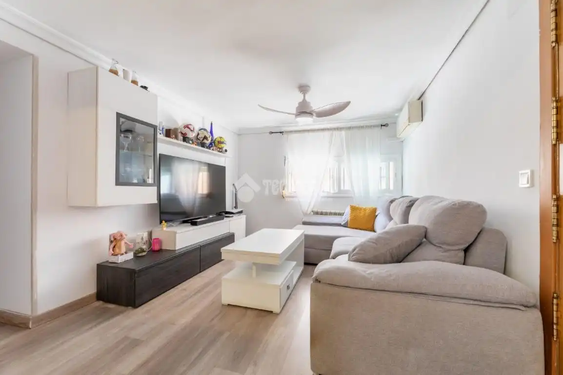 Living room of Flat for sale in Madrid  with Air Conditioner