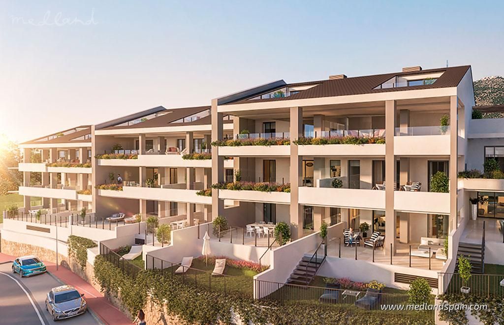 Exterior view of Apartment for sale in Benalmádena  with Air Conditioner, Terrace and Storage room