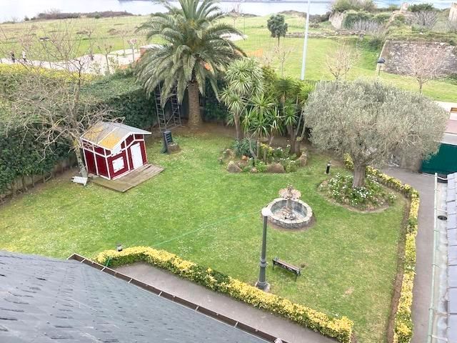 Jardí de Casa o xalet en venda en Getxo  amb Jardí privat, Terrassa i Traster
