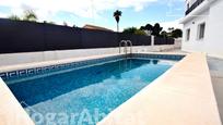 Piscina de Casa o xalet en venda en Paterna amb Aire condicionat, Calefacció i Jardí privat