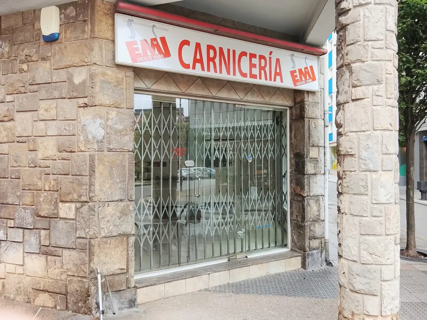 Business premises for sale in Calle de Ceriñola, imagen 2