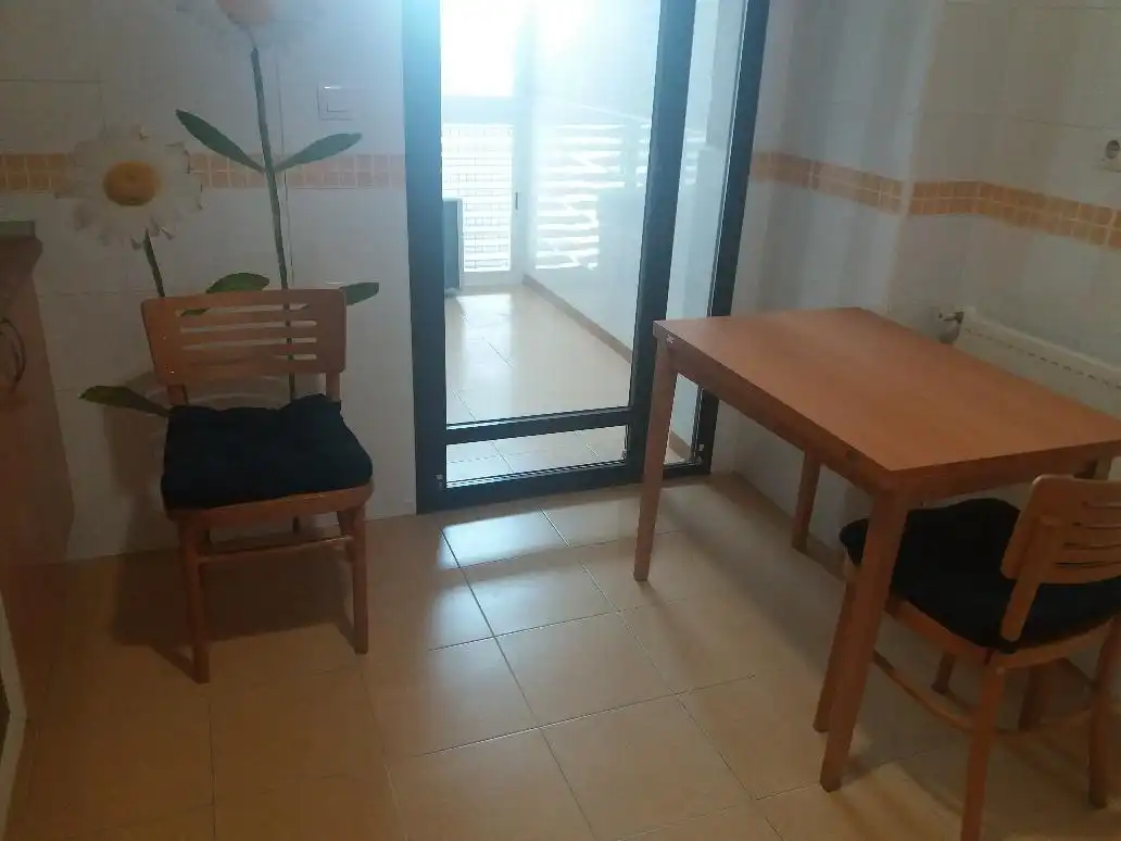 Flat for rent in Calle Fausto Elhuyar, La Garena