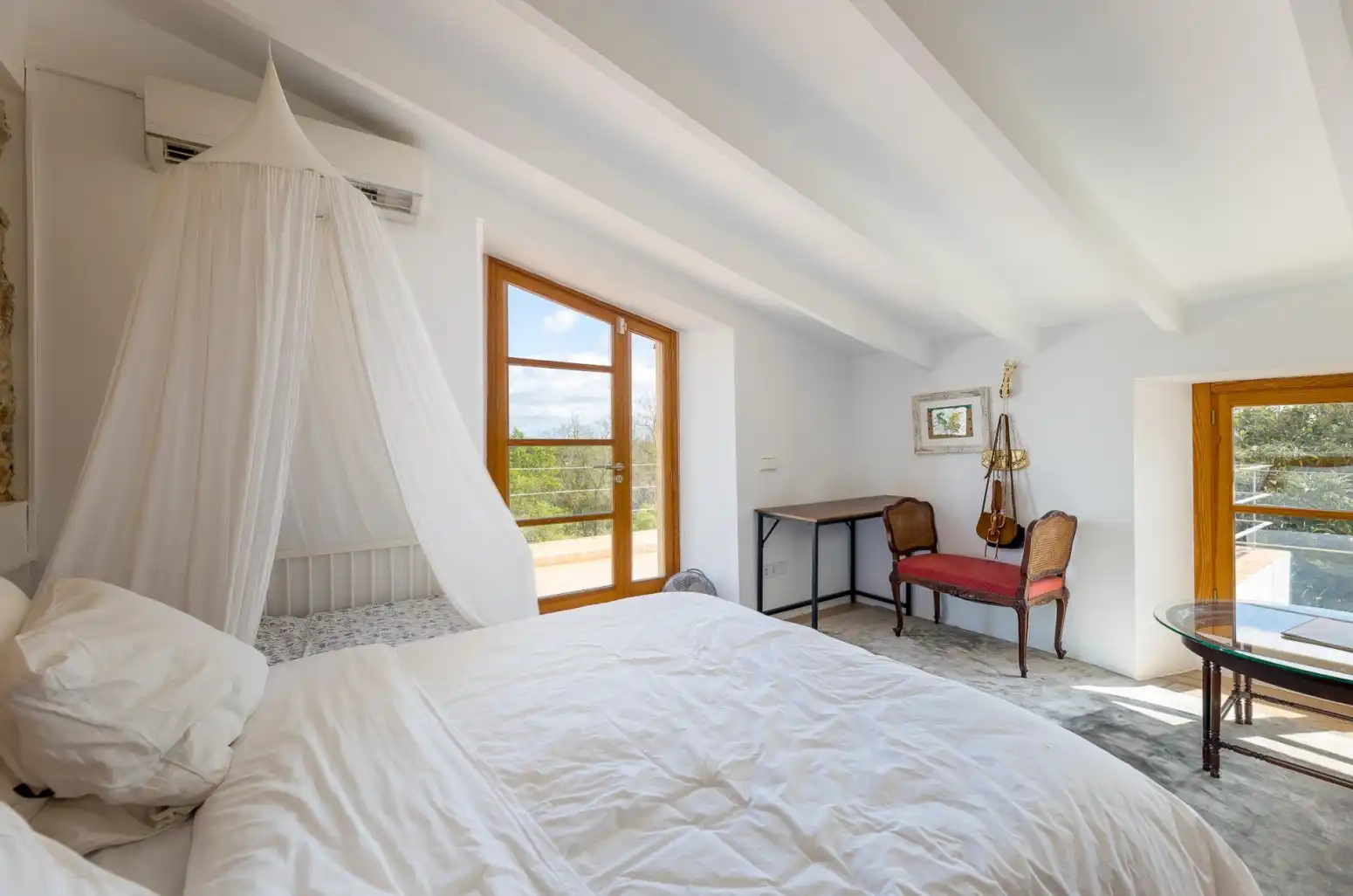 Dormitori de Casa o xalet en venda en  Palma de Mallorca amb Parquet, Terrassa i Traster