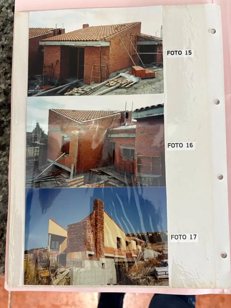 Vista exterior de Casa o xalet en venda en Íscar amb Calefacció, Jardí privat i Terrassa