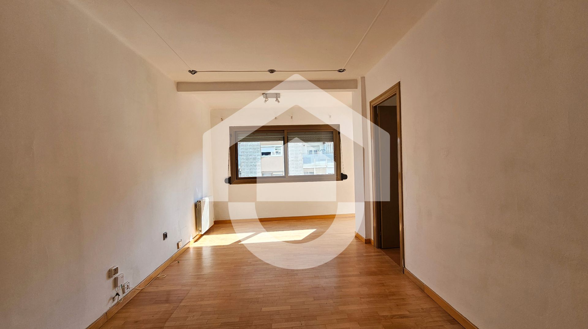 Bedroom of Flat for sale in  Barcelona Capital  with Balcony