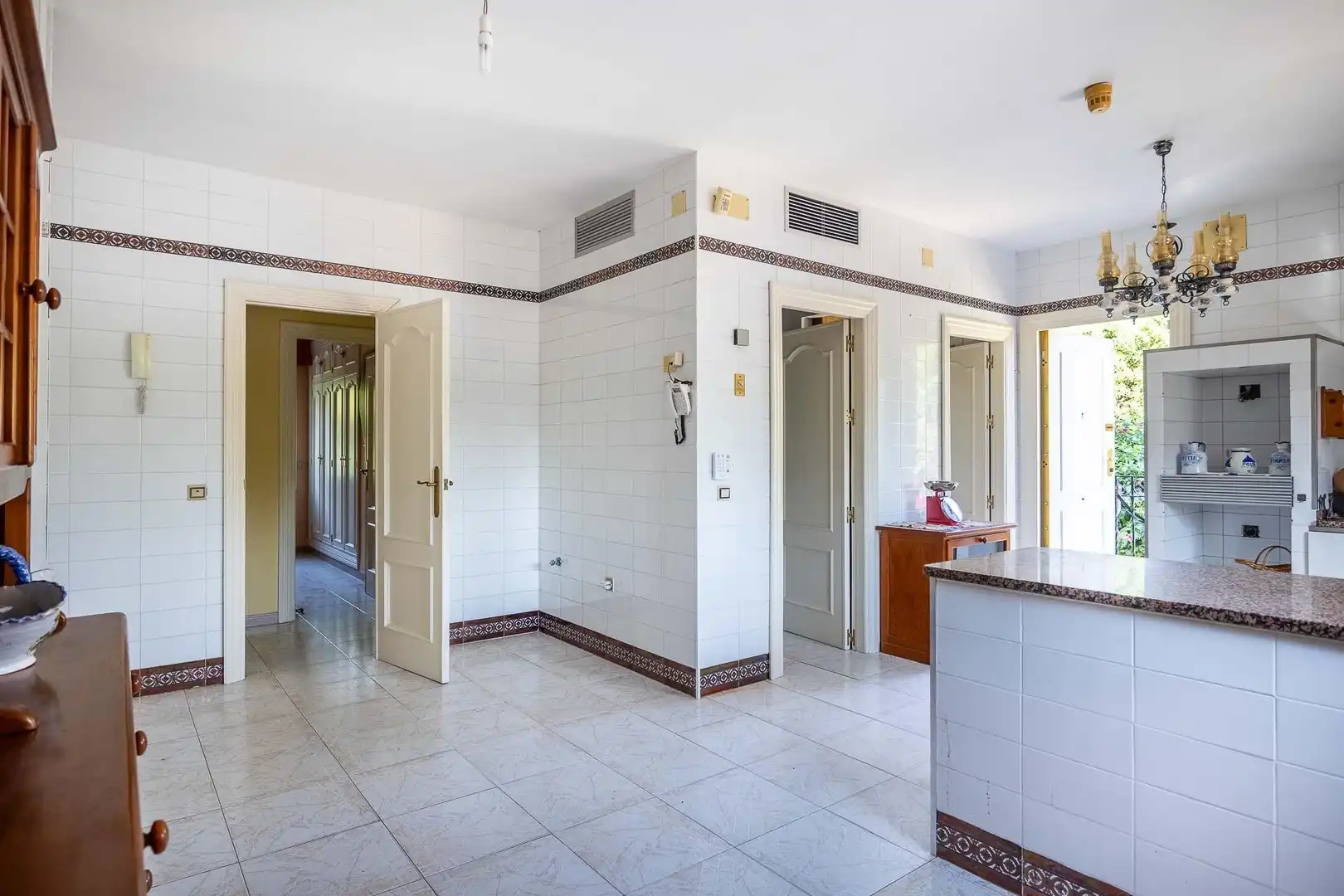 Casa o chalet en venta en Gelves con Jardín privado y Piscina comunitaria