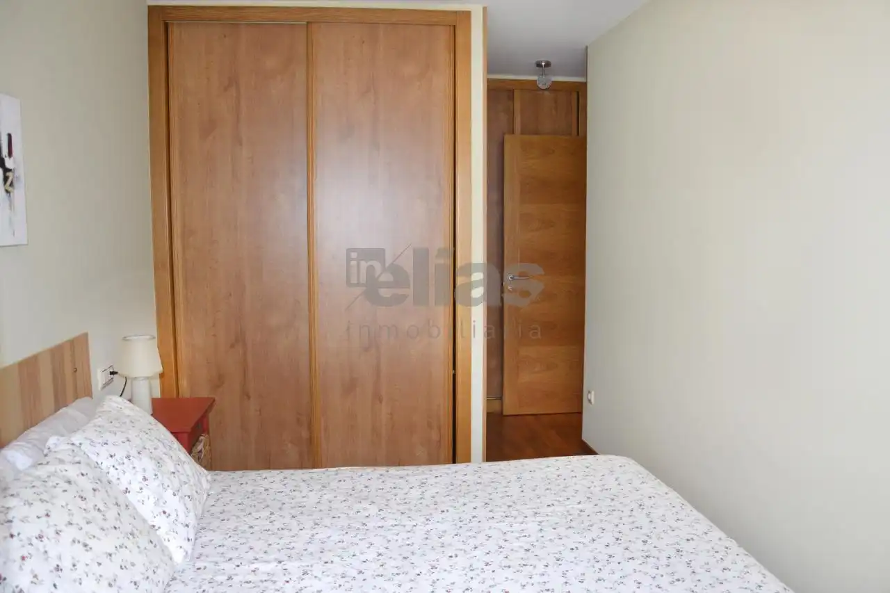 Habitación de Piso de alquiler en Laxe con Amueblado y Balcón