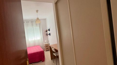 Foto 3 de Piso de alquiler en La Granja - La Colina - Los Pastores, Algeciras