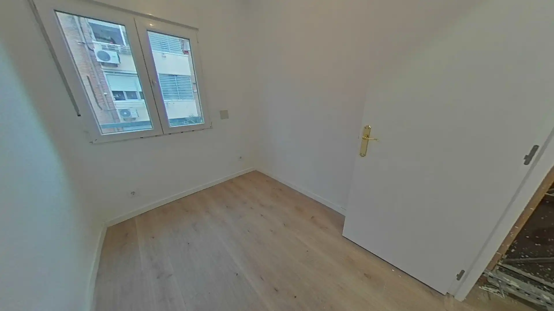Dormitori de Pis en venda en Madrid amb Parquet