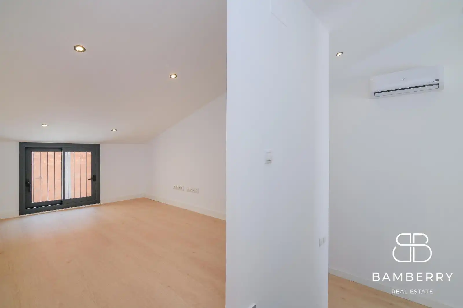 Àtic en venda en Sant Boi de Llobregat amb Parquet