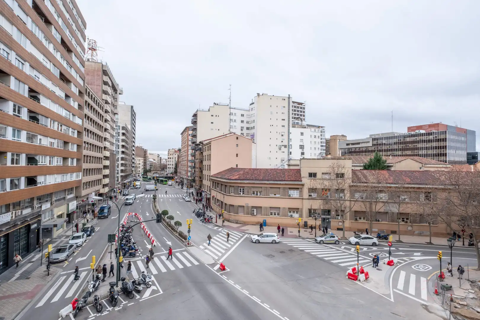 Vista exterior de Piso de alquiler en Zaragoza con Aire acondicionado, Calefacción y Parquet