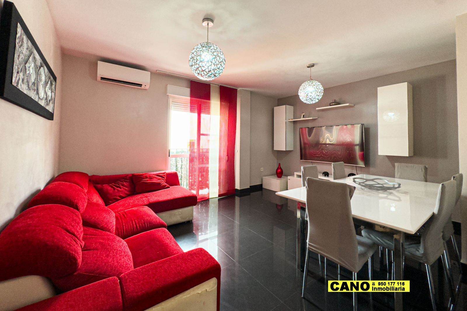 Sala d'estar de Pis en venda en  Almería Capital amb Aire condicionat i Calefacció