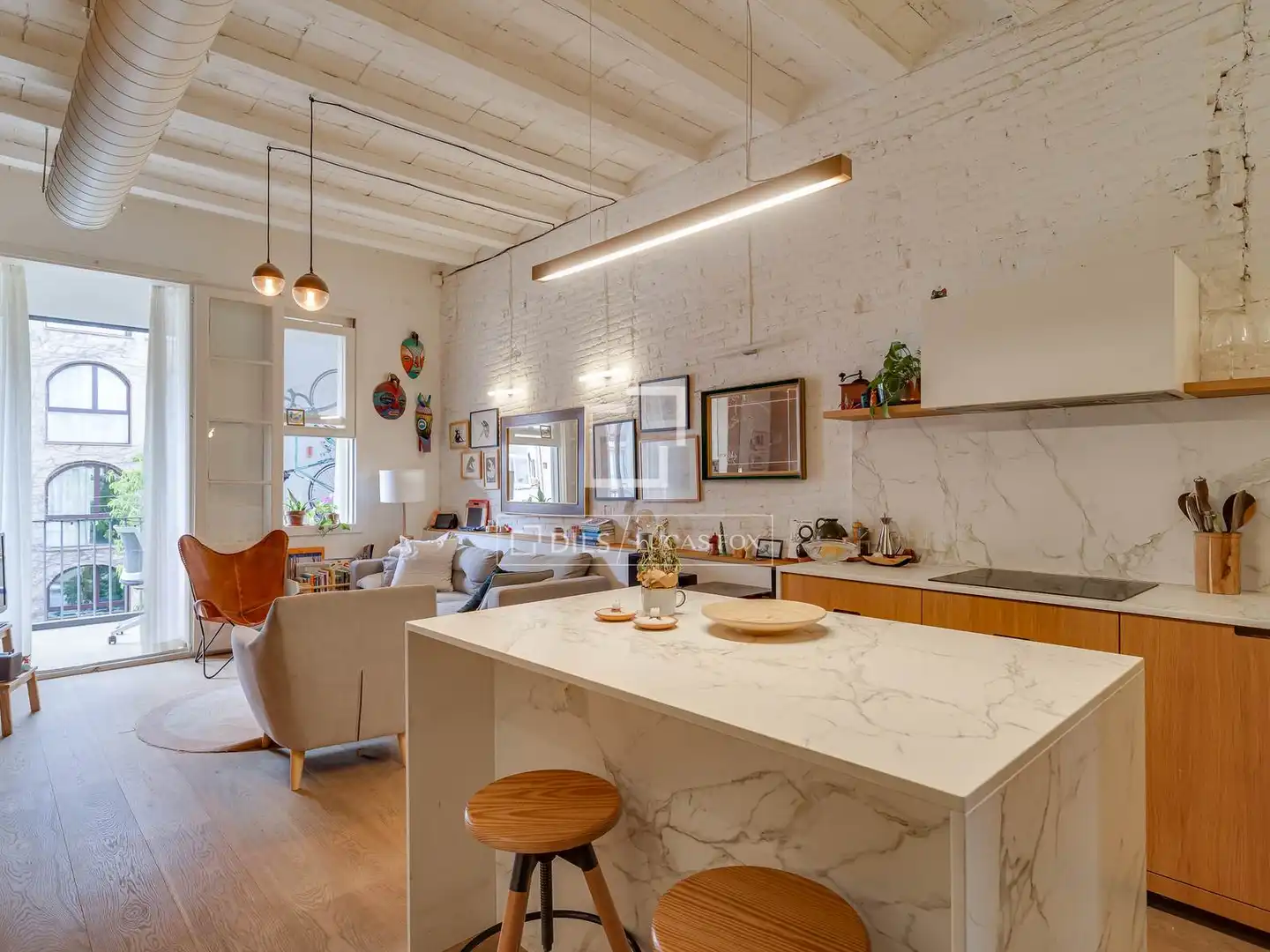 Küche von Wohnung zum Verkauf in Barcelona mit Klimaanlage, Heizung und Parkett