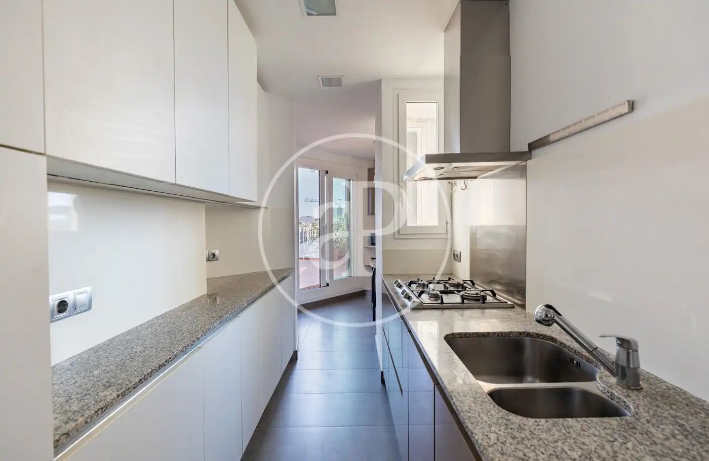Penthouse with terrace for sale in Carrer del Consell de Cent, imagen 13