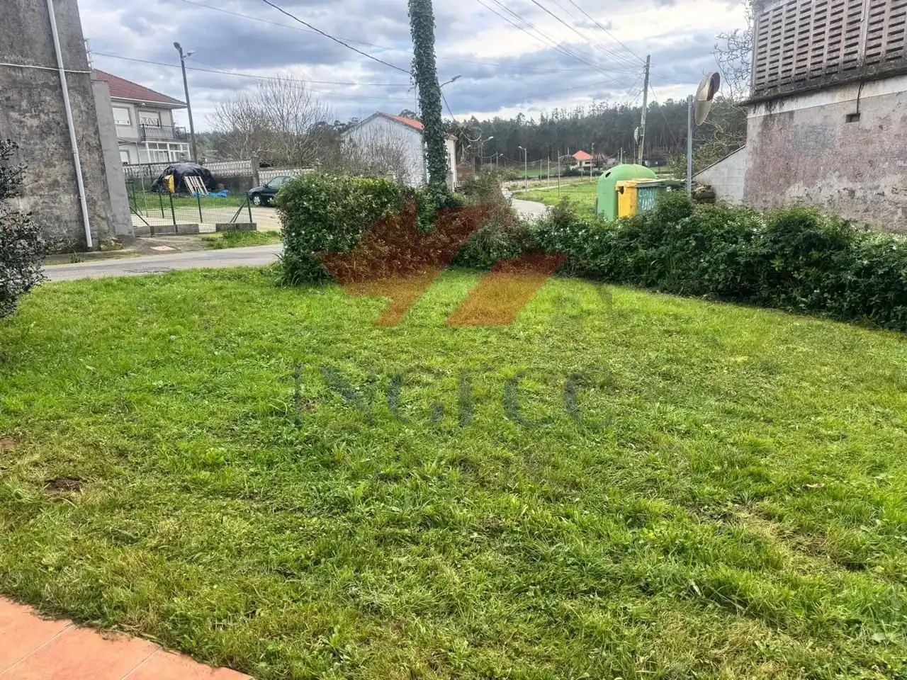 Casa rústica amb terrassa en venda a Leduzo, imagen 60