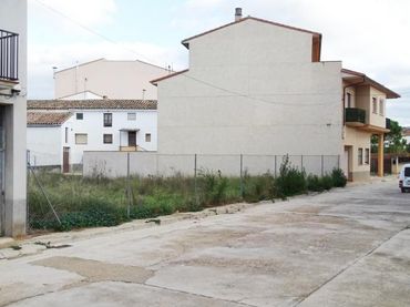 Residential land for sale in Valderrobres