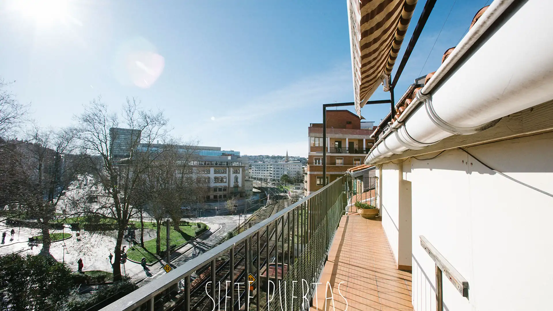 Vista exterior de Piso en venta en Donostia - San Sebastián  con Calefacción, Parquet y Terraza