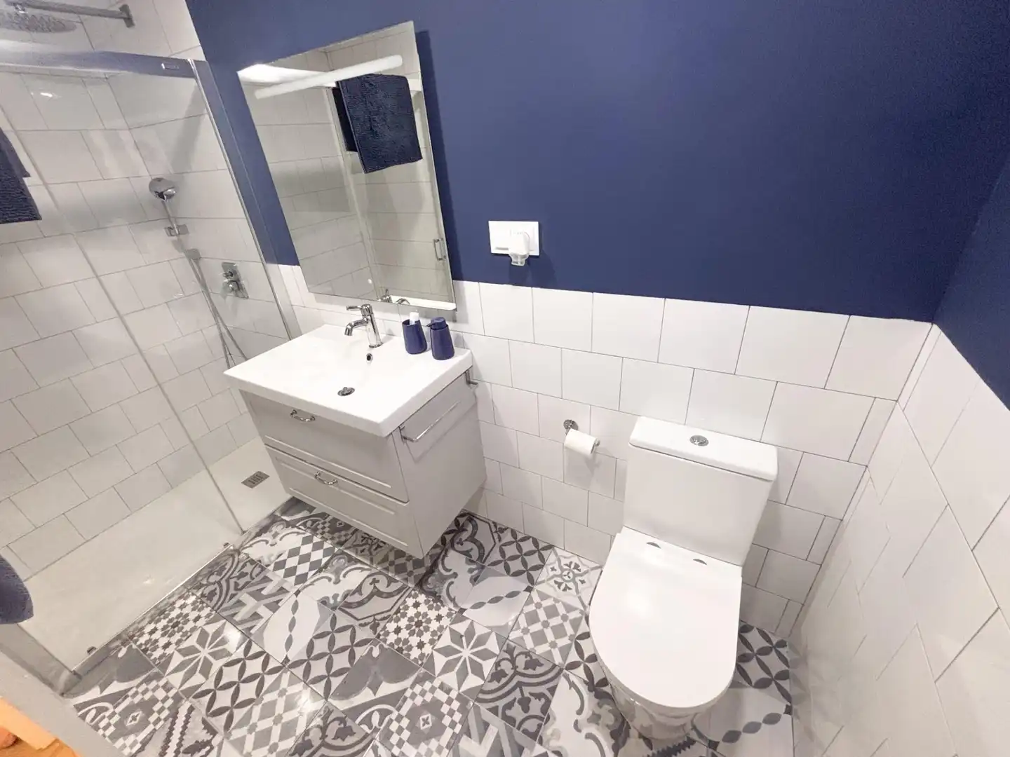 Badezimmer von Wohnung zum Verkauf in Torrevieja mit Klimaanlage, Möbliert und Balkon