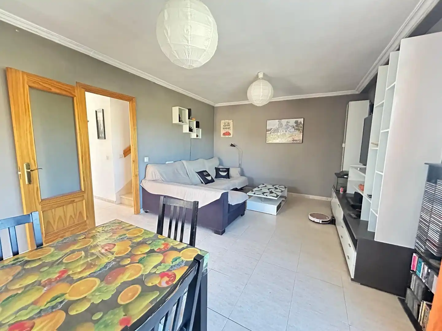 Sala de estar de Casa adosada en venta en Corpa con Calefacción