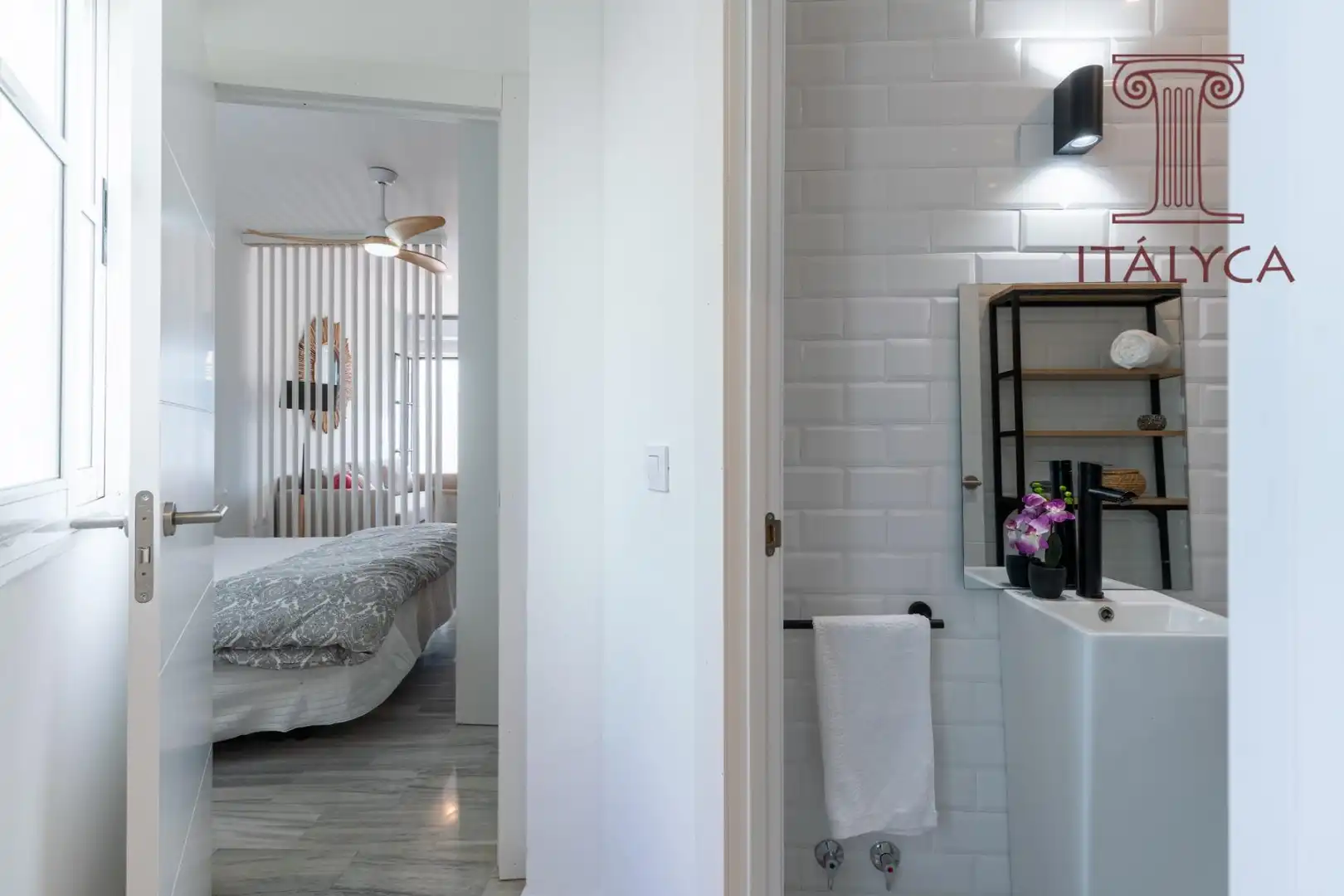 Habitación de Ático en venta en Sevilla con Aire acondicionado, Terraza y Amueblado