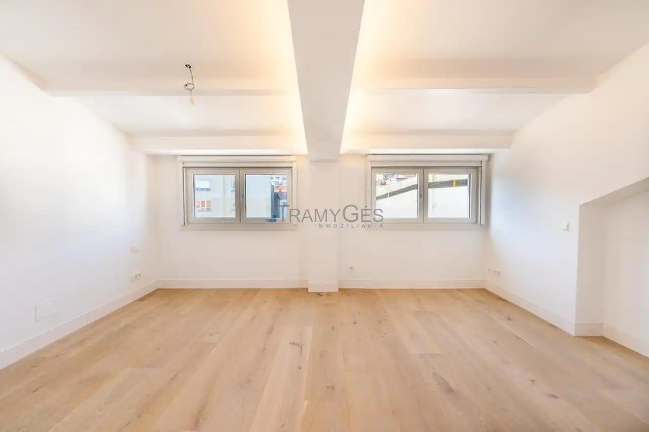 Pis en venda en Vigo  amb Calefacció i Terrassa