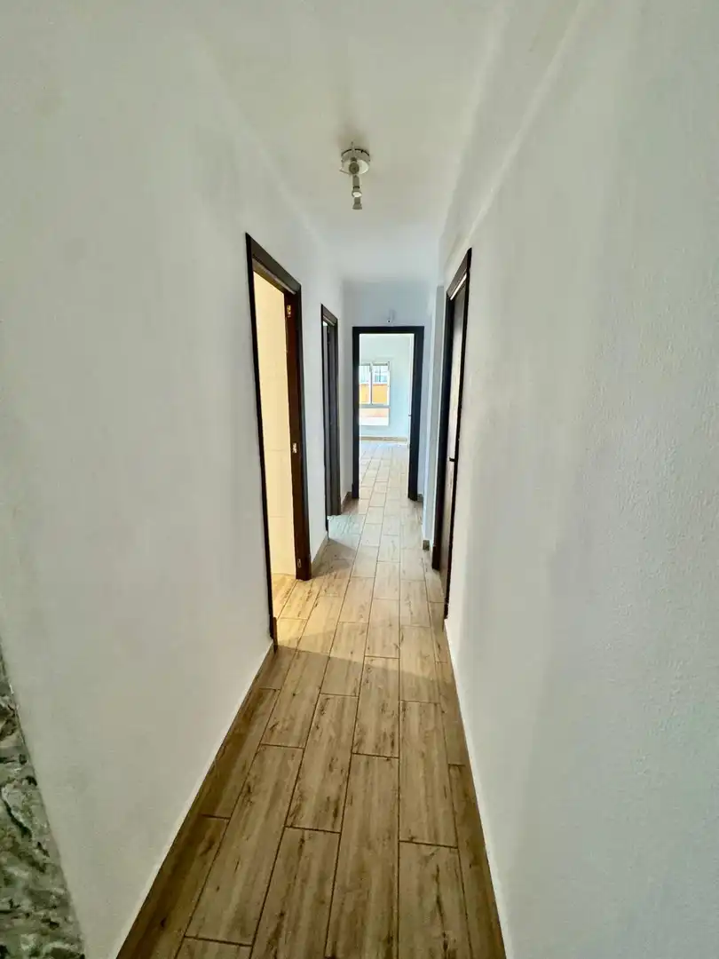 Wohnung zum Verkauf in  Palma de Mallorca mit Klimaanlage, Fernseher und Balkon
