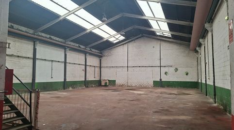 Foto 4 von Fabrikhallen zur Miete in Avenida el Campón, Salinas, Castrillón