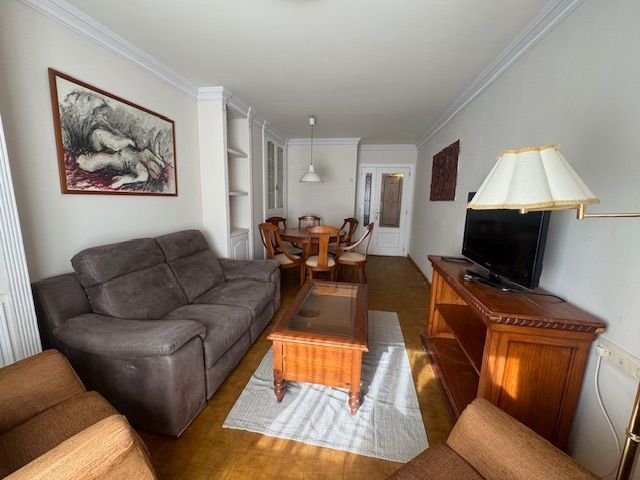 Wohnzimmer von Wohnung miete in Alcoy / Alcoi mit Heizung, Abstellraum und Möbliert