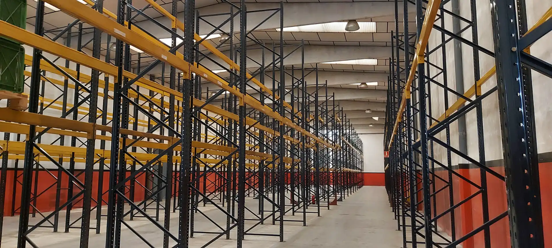 Nave industrial en venta en Sabadell