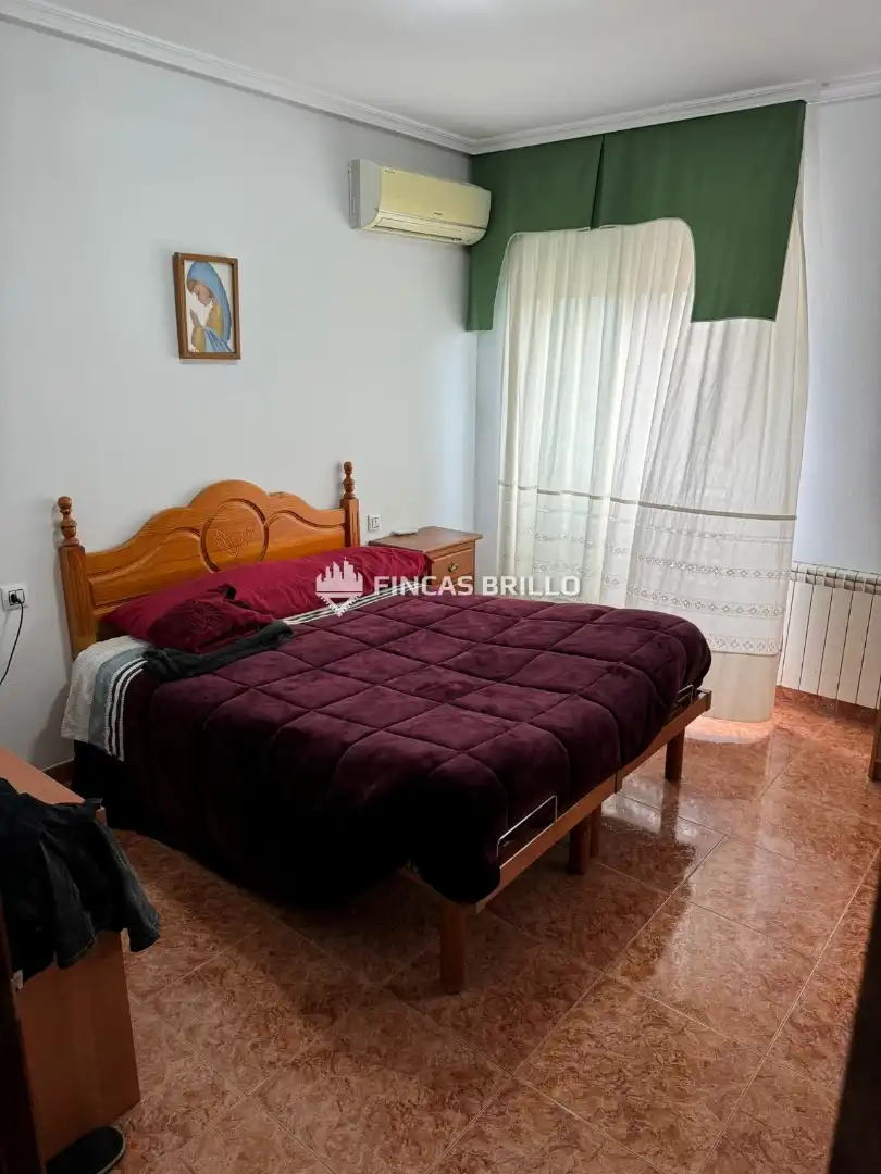 Bedroom of Apartments for rent in Cáceres  with Furnished