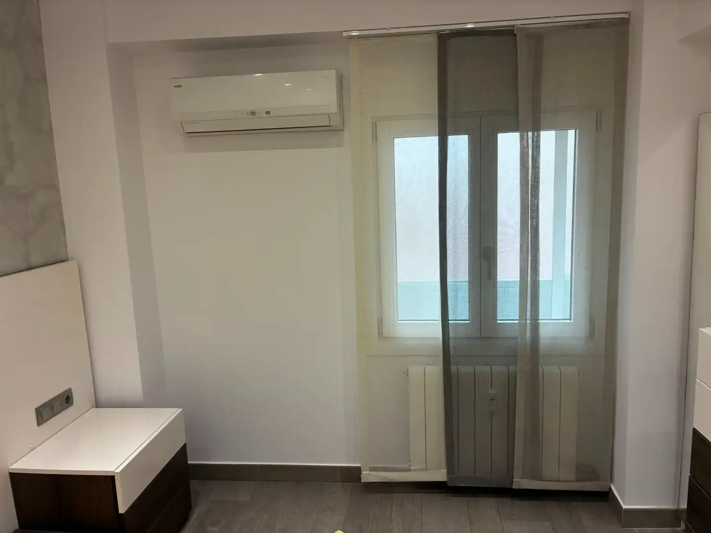 Schlafzimmer von Wohnung zur Miete in Zaragoza mit Heizung, Möbliert und Ofen