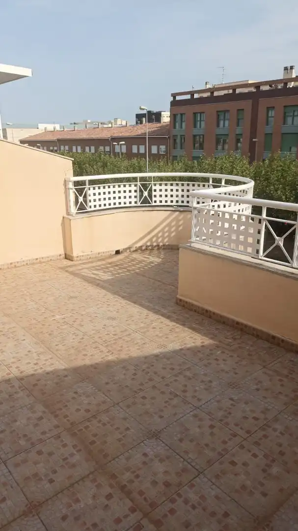 Terrassa de Casa adosada en venda en Onda amb Aire condicionat i Terrassa