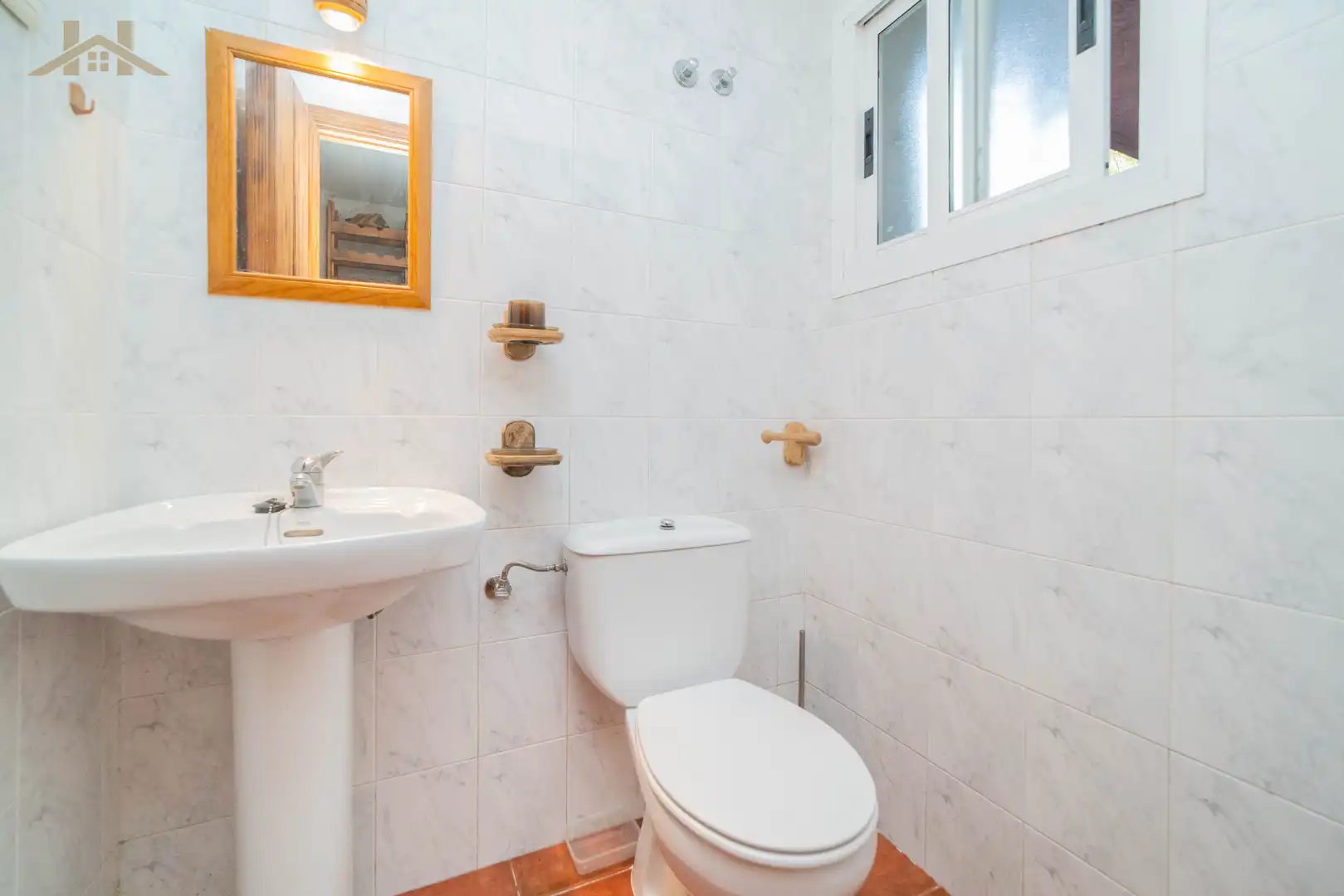 Bathroom of Detached homes for sale in Villanueva de la Cañada  with Heating, Private garden and Alarm