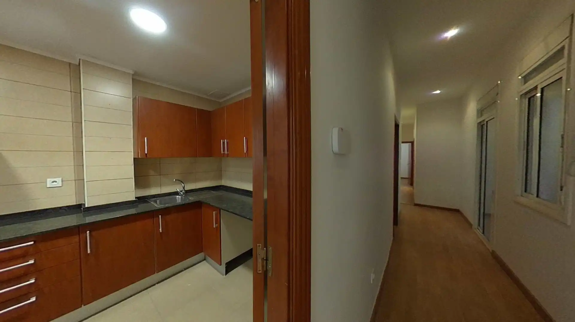 Flat with terrace for sale in Carrer de la Unió 36, imagen 6