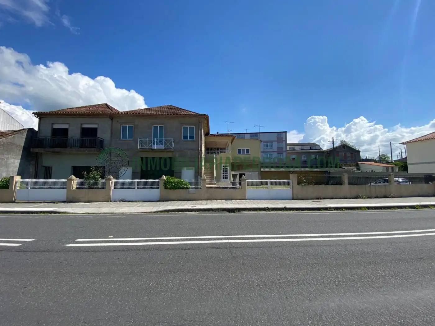 Casa o xalet en venda a O Burgo - Campus Universitario