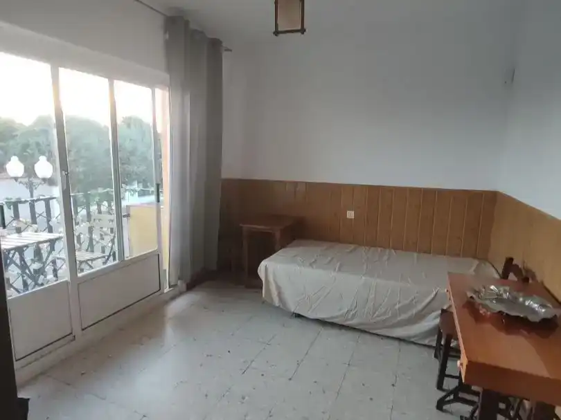 Schlafzimmer von Wohnung zur Miete in Argamasilla de Alba mit Möbliert