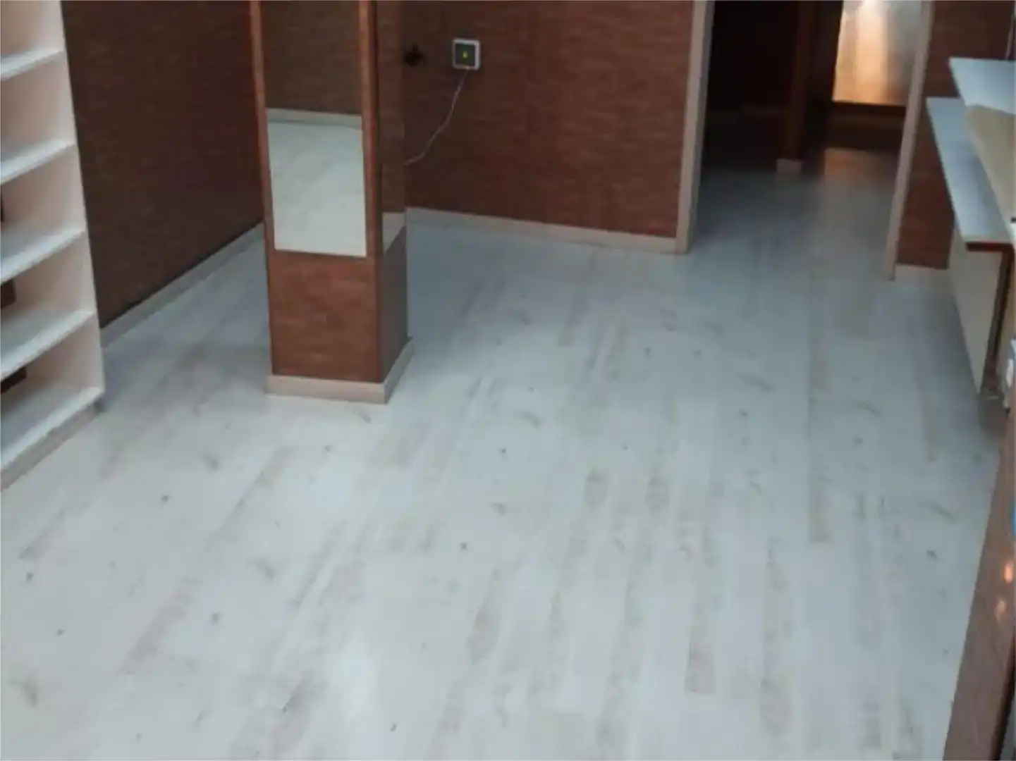 Commercial properties for rent in Lena
