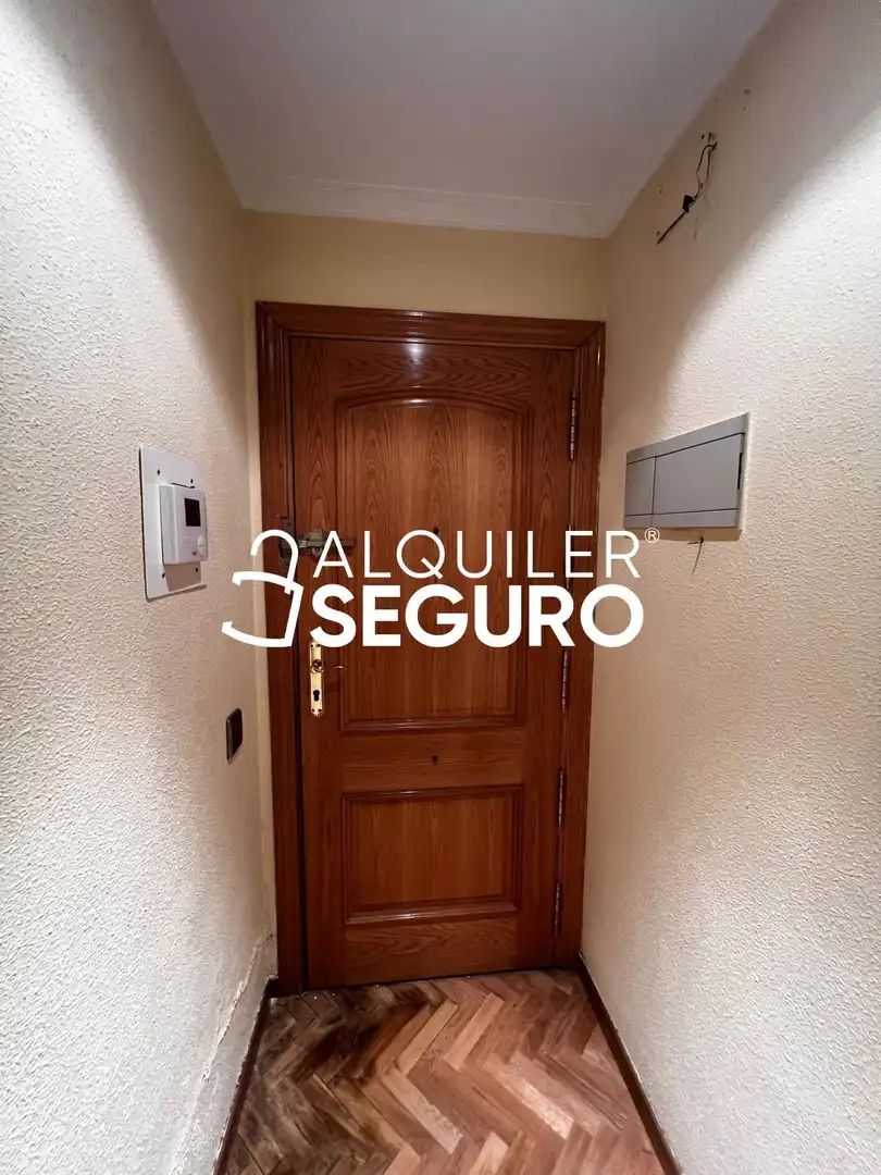 Wohnung zur Miete in Madrid mit Klimaanlage, Heizung und Abstellraum