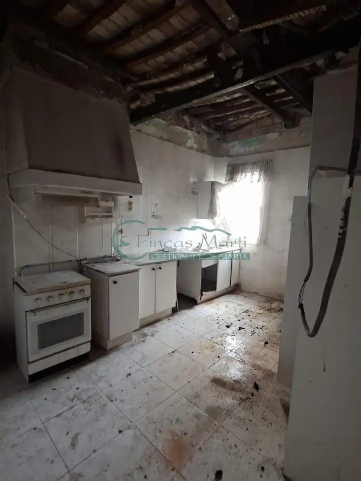 Kitchen of Houses for sale in Vigo   with Storage room
