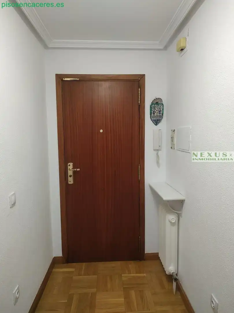 Flat for rent in Cáceres  with Air Conditioner and Heating