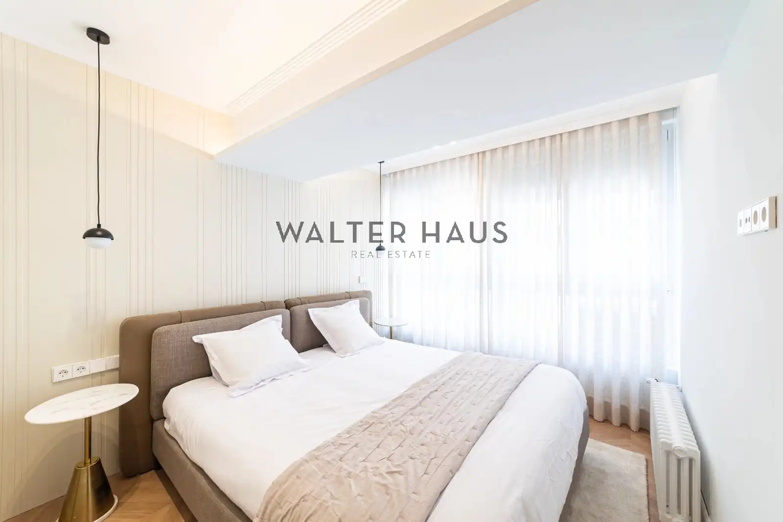Flat with terrace for sale in Calle de Castelló, imagen 6