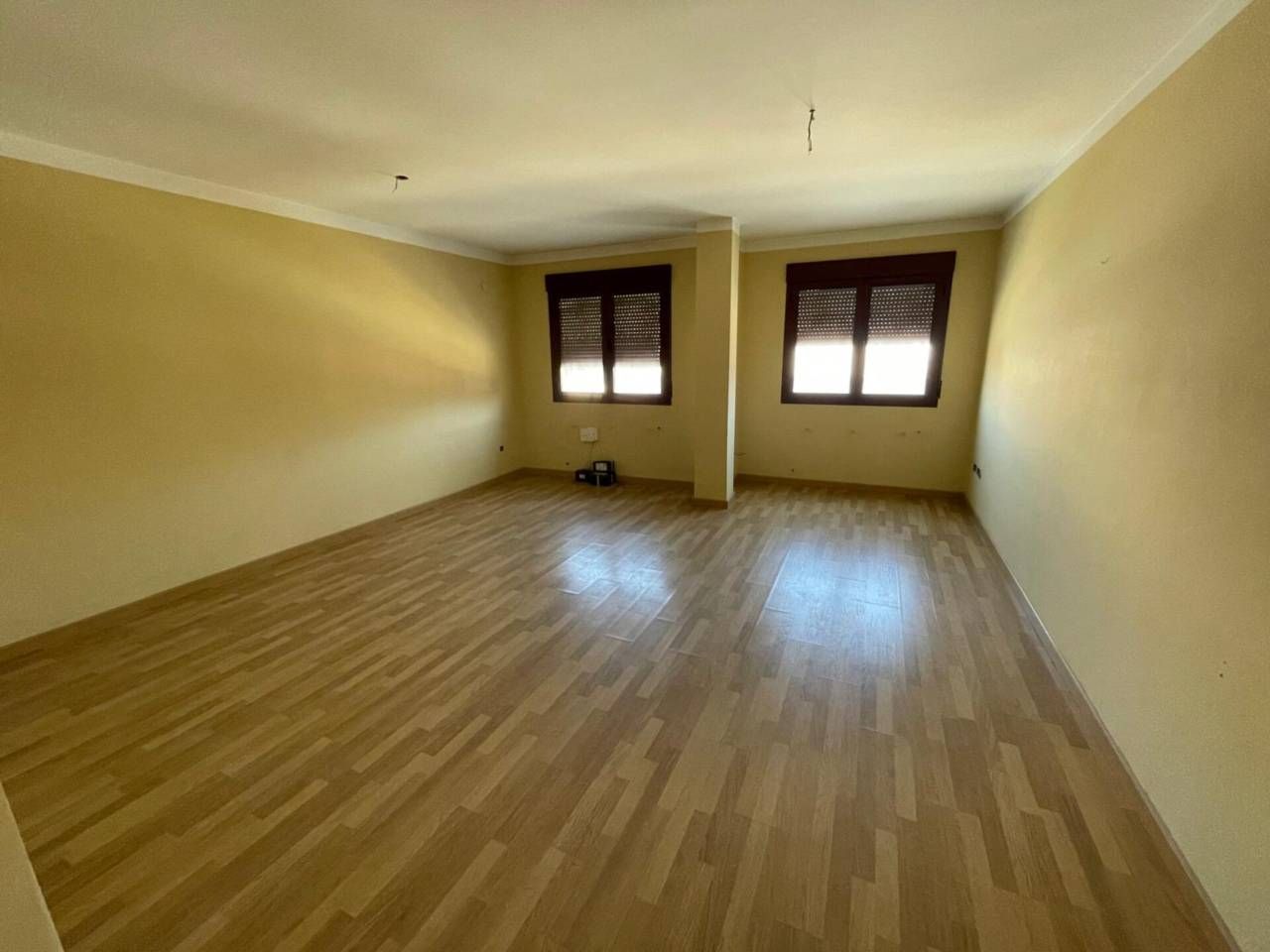Sala d'estar de Pis en venda en Villarrobledo amb Calefacció i Terrassa