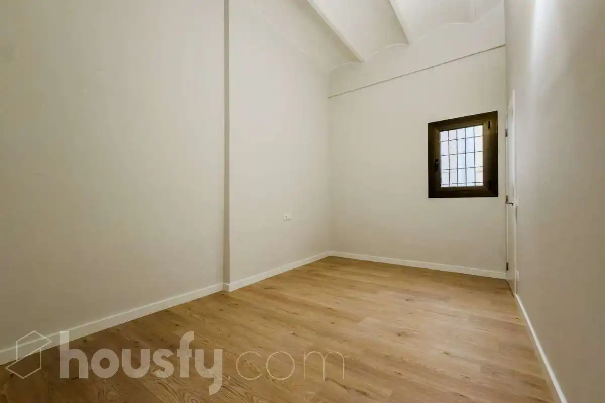 Planta baja en venta en Barcelona con Parquet