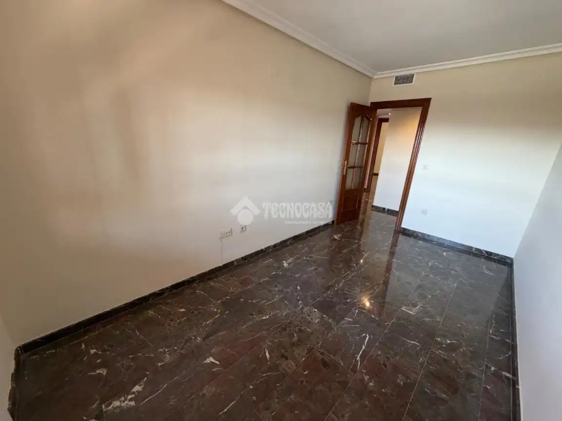Schlafzimmer von Wohnung zum Verkauf in Jaén mit Terrasse
