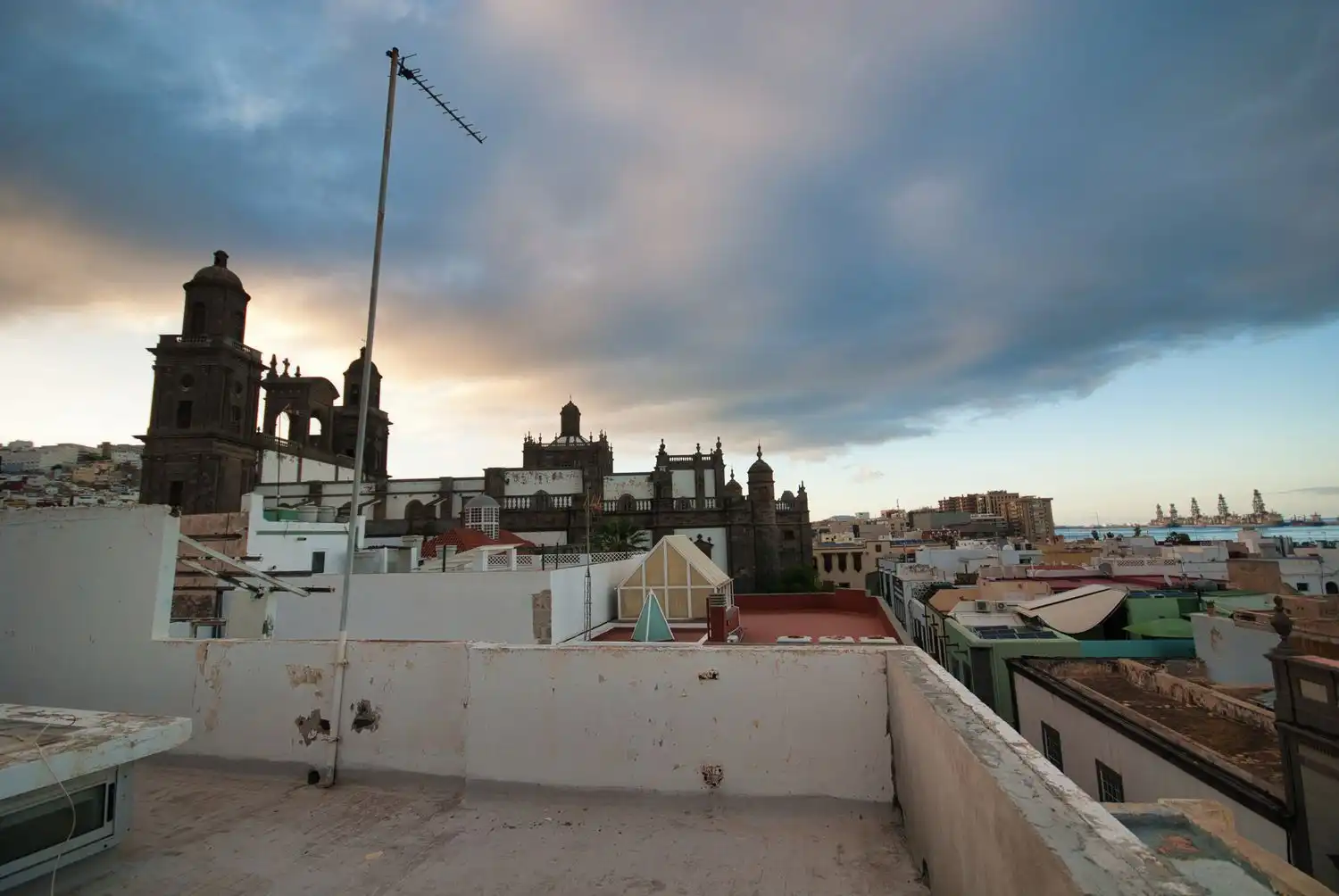 Vista exterior de Edifici en venda en Las Palmas de Gran Canaria