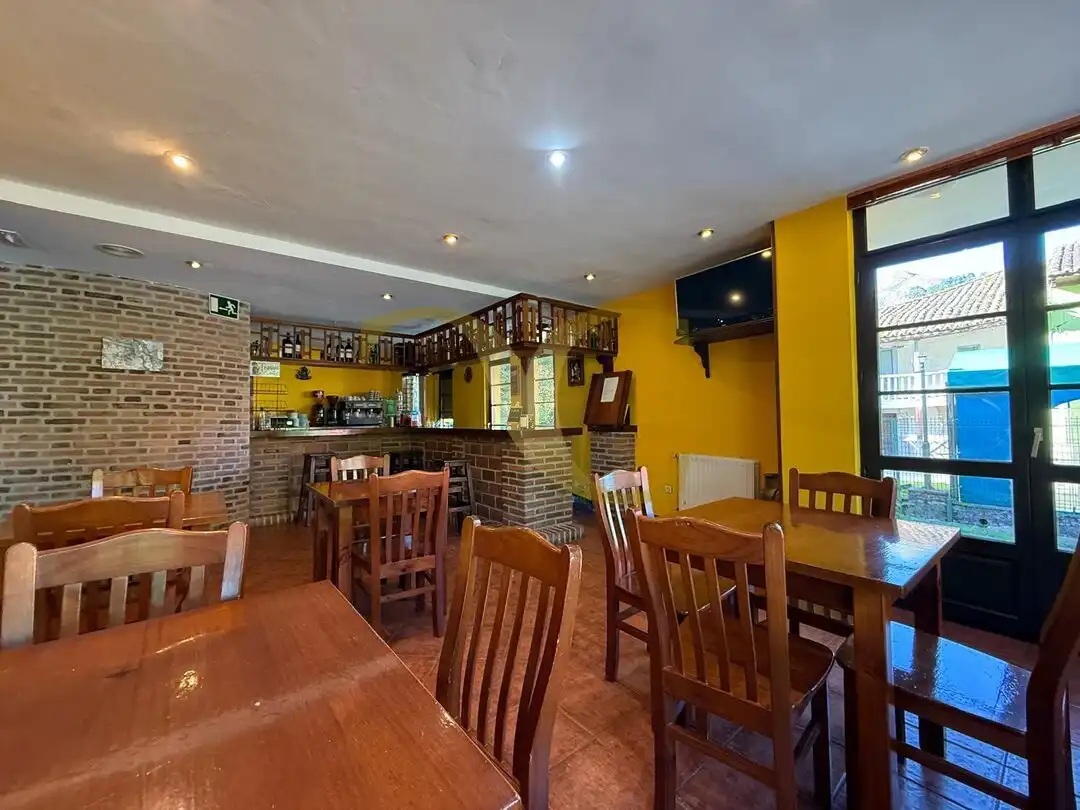 Buildings for sale in Llanes