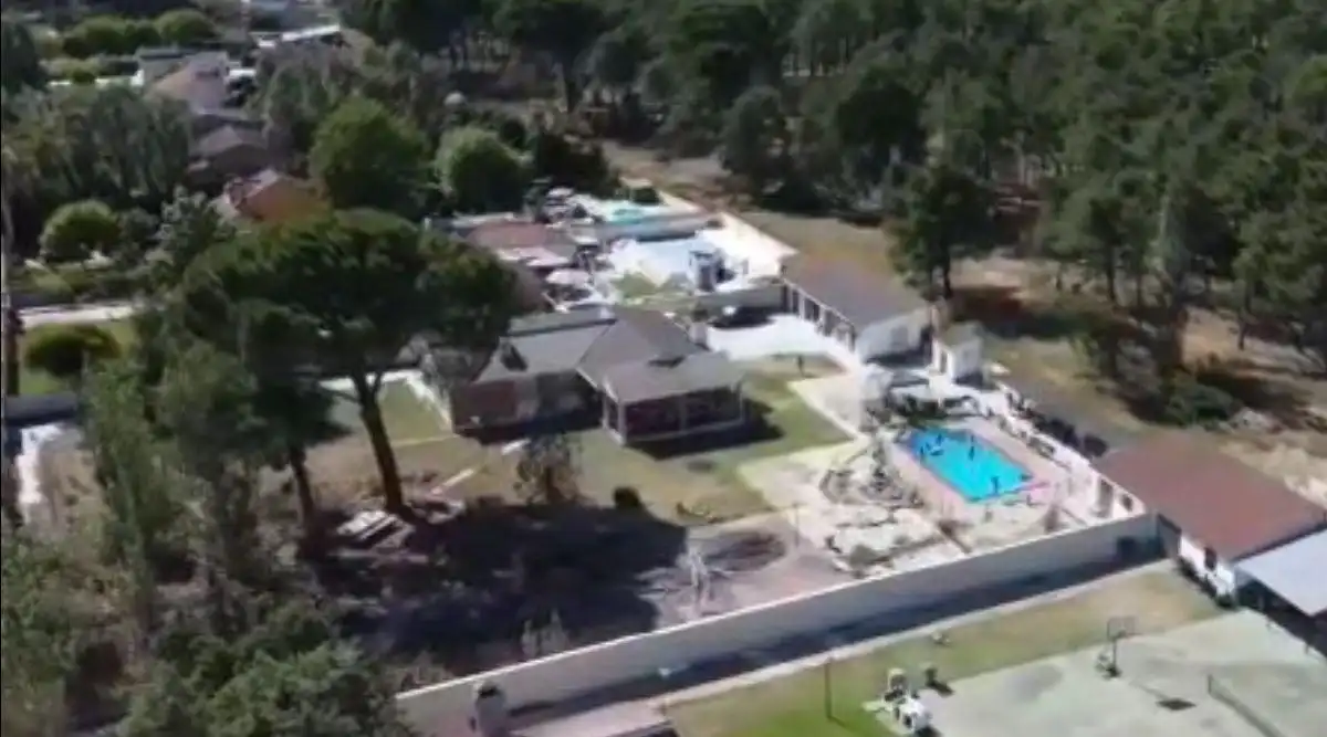 Vista exterior de Casa o chalet en venta en Mojados con Calefacción, Jardín privado y Terraza