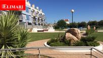 Vista exterior de Apartament en venda en Alcanar amb Terrassa, Traster i Piscina comunitària