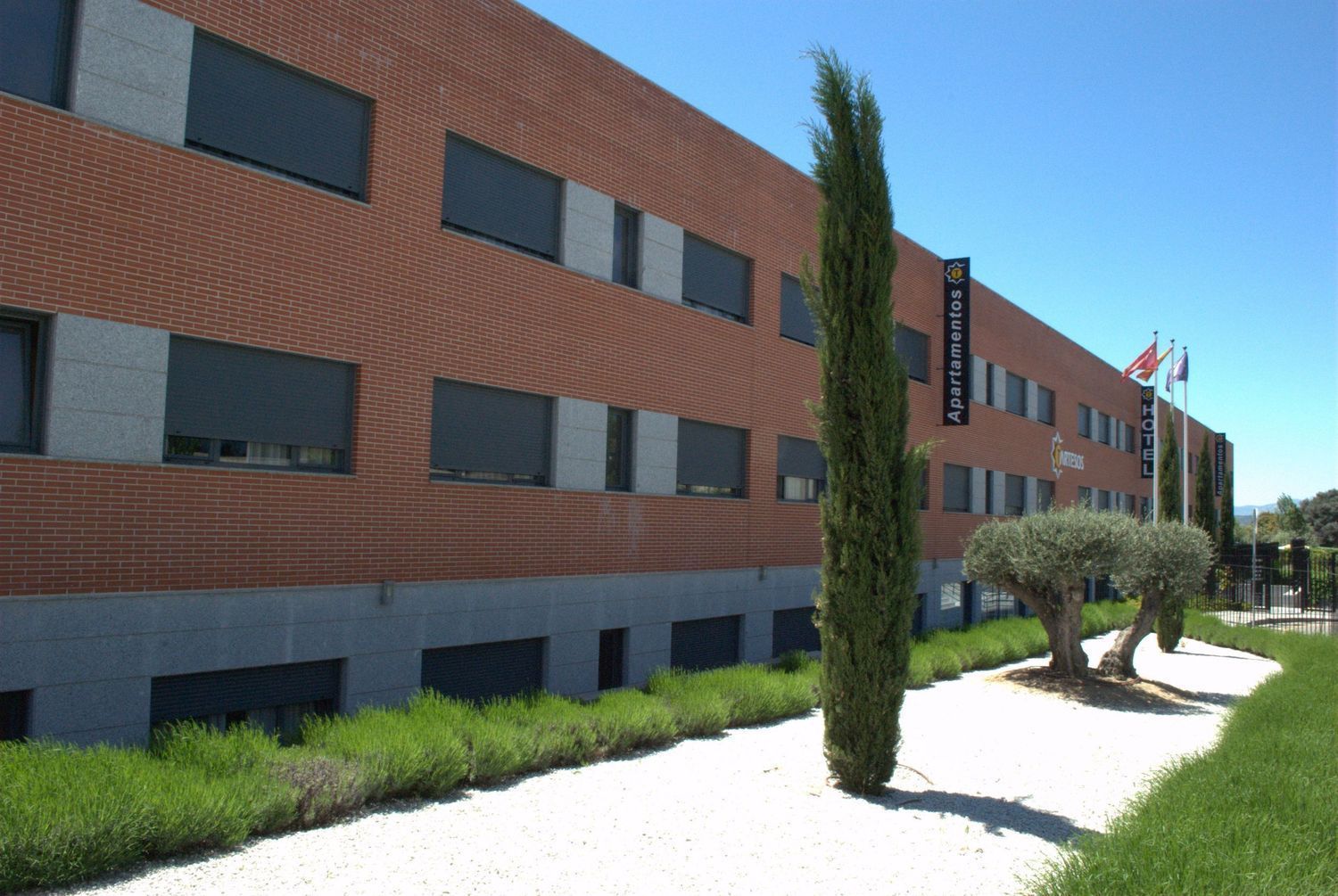 Exterior view of Study to rent in Las Rozas de Madrid  with Air Conditioner