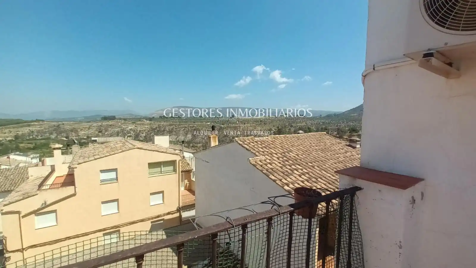 Vista exterior de Casa o xalet en venda en Penàguila amb Calefacció
